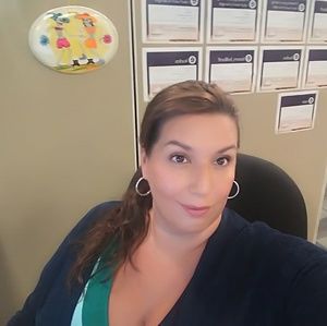 Meet your Posher, Ms kristi